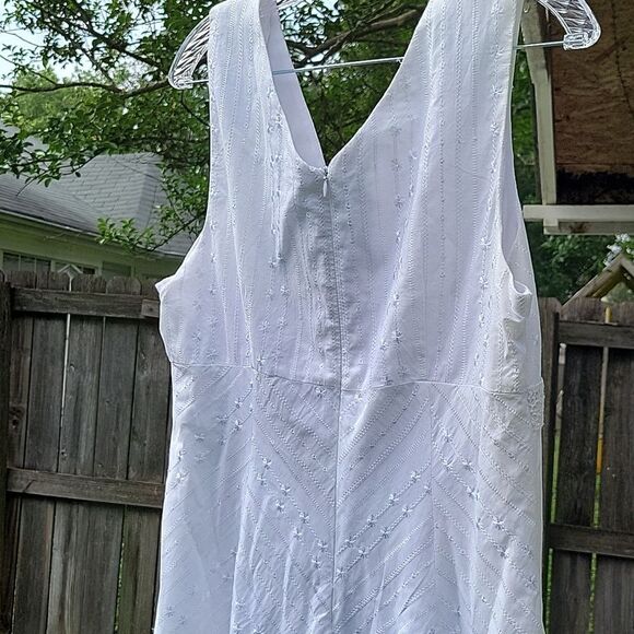 🦋EUC Rabbit Rabbit Rabbit White Cotton Eyelet Lace Sleeveless Summer Dress SZ16 - Picture 5 of 12